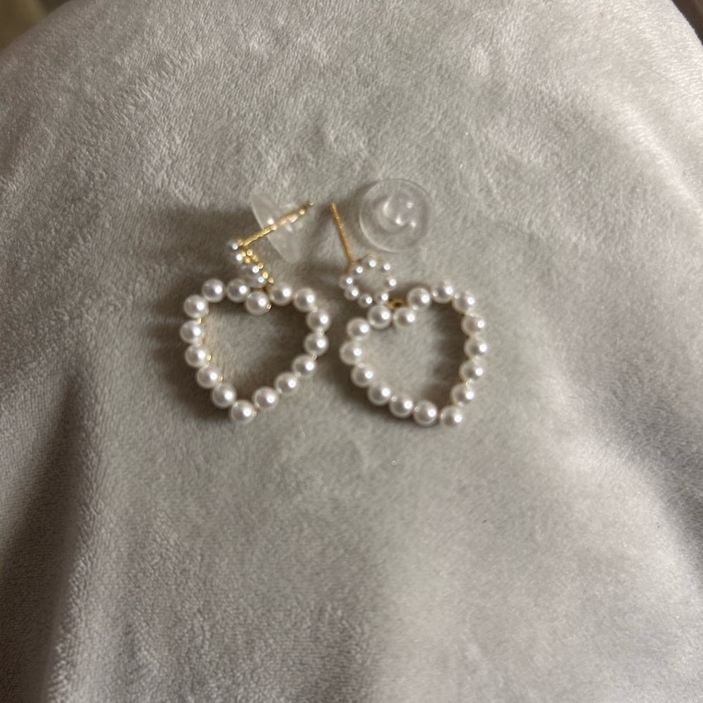 Kate Spade White and Gold Heart Necklace